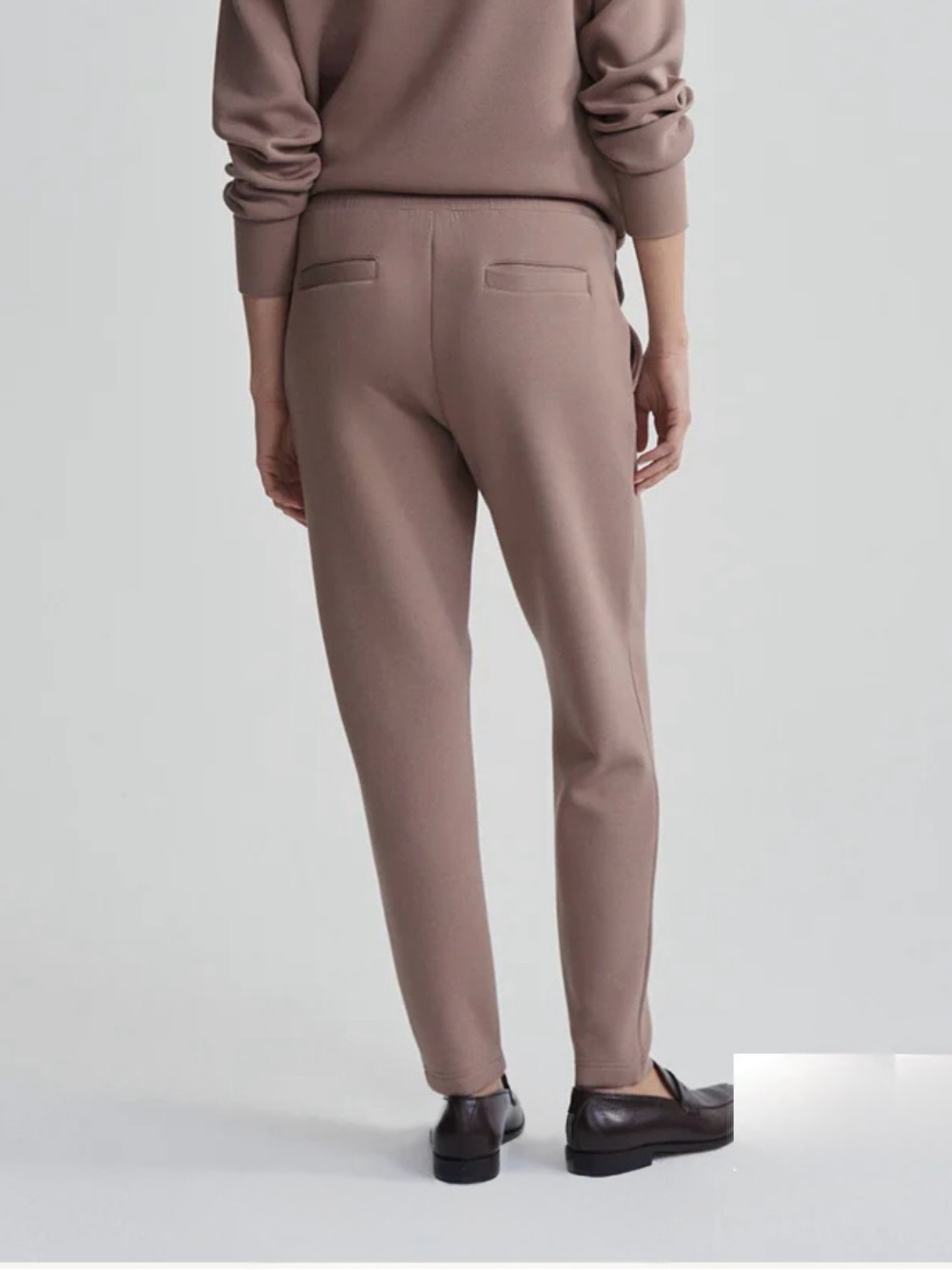 EUC Varley The Slim Taupe Marl Jogger Pants - Casual Comfort